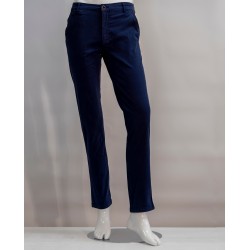 Pantaloni estivi colore blu